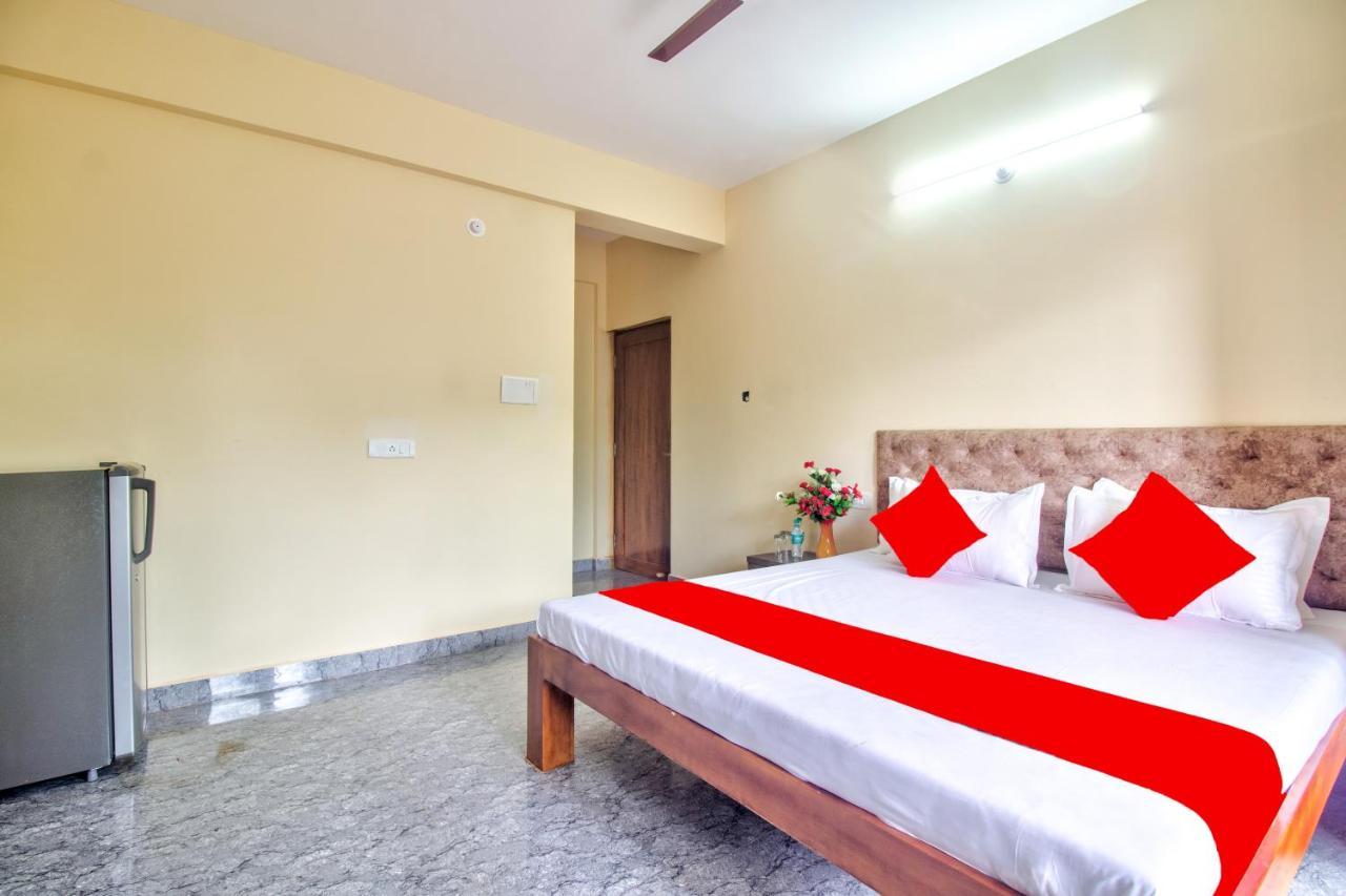 Renuka Holiday Inn Calangute Exterior foto