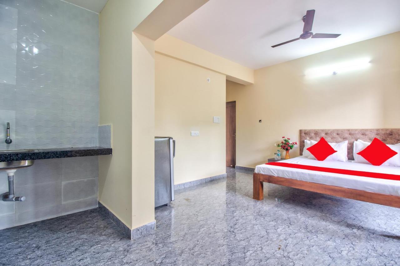Renuka Holiday Inn Calangute Exterior foto